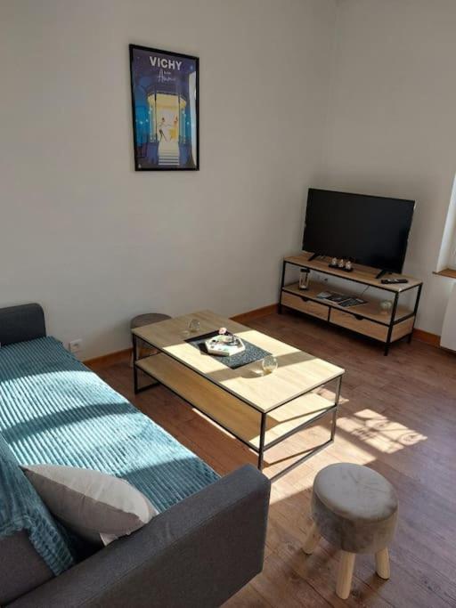 Appartement Proche Des Parcs Виши Экстерьер фото